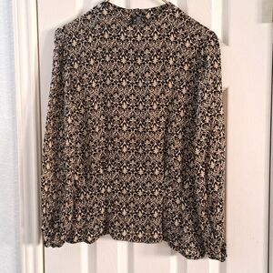 Ellen Tracy Linda Allard Black And Cream 100 Percent Silk  Blouse Vtg Sz 2